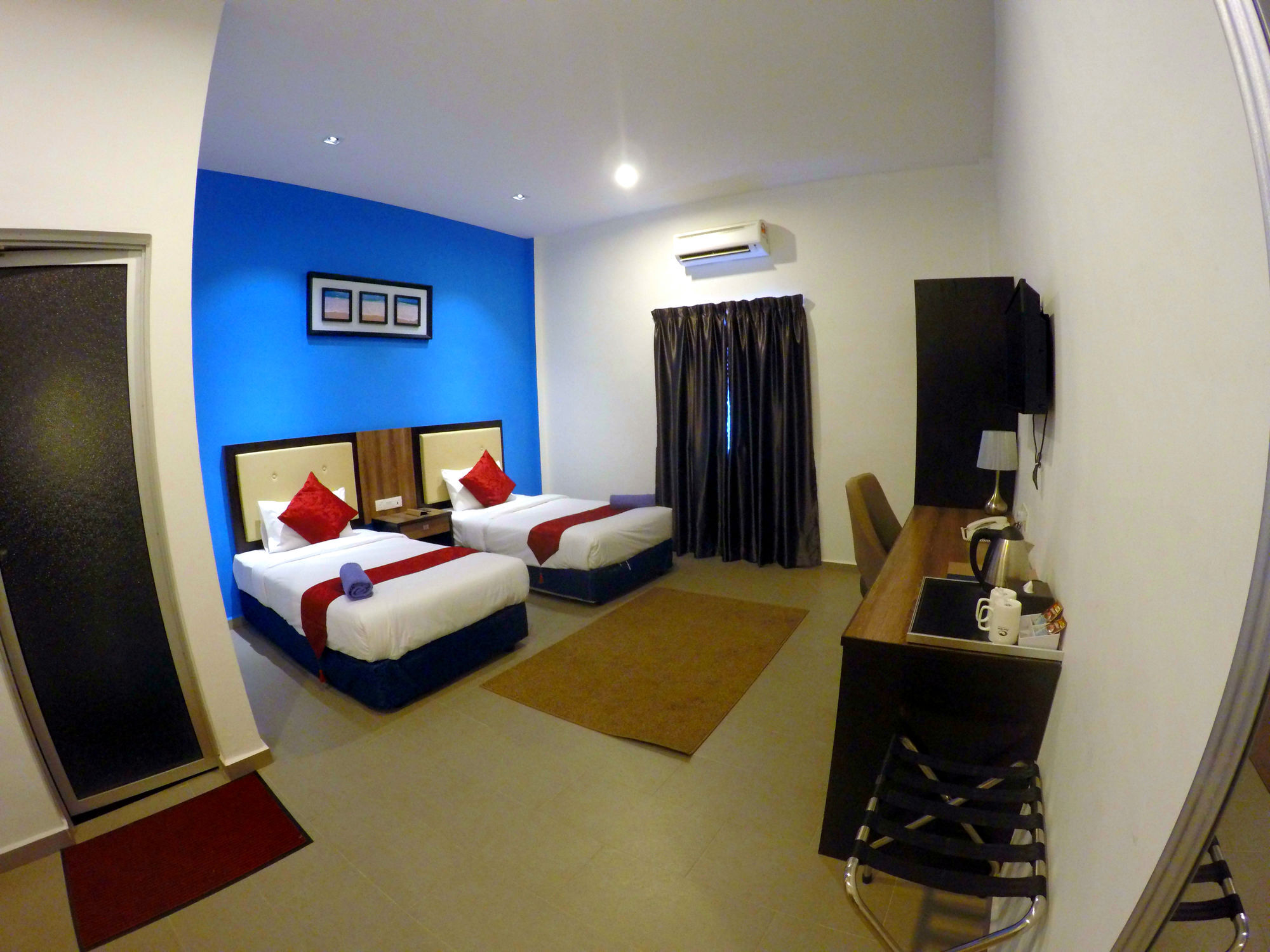 Royal Agate Beach Resort Pantai Cenang  Exterior foto